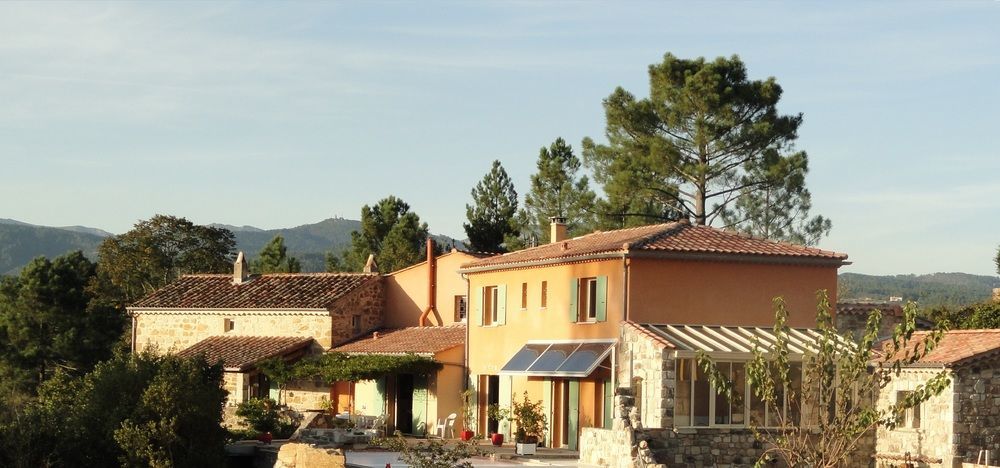 Chambre D'Hotes Au Creux Du Chambon Joyeuse Bagian luar foto