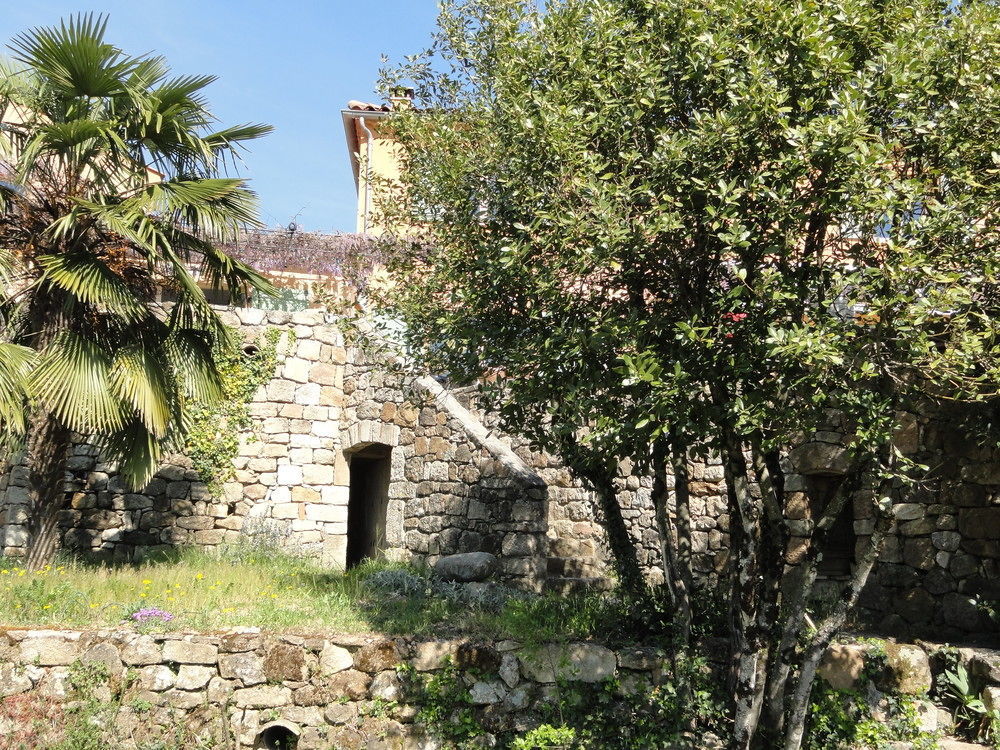 Chambre D'Hotes Au Creux Du Chambon Joyeuse Bagian luar foto